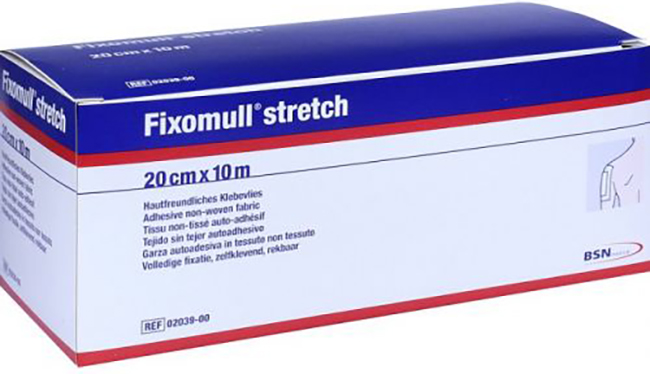 FASCIA AUTOADESIVA IPOALLERGENICA FISSAGGIO SU AMPIA SUPERFICIE FIXOMULL. SUPPORTO IN GARZA DI VISCOSA COLORE BIANCO MASSA IN POLICARBONATO SENZA RESINE E GOMME NATURALI. 20X1000CM - Farmacia-flash.it