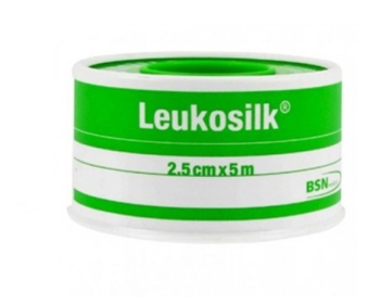 CEROTTO ADESIVO IPOALLERGENICO PER FISSAGGIO MEDICAZIONI LEUKOSILK SUPPORTO ACETATO DI CELLULOSA BIANCO ADESIVO POLIACRILICO SENZA RESINE E GOMME NATURALI 2,5X500CM MUTUABILE - Farmacia-flash.it