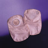 SACCA COLOSTOMIA A FONDO CHIUSO TRASPARENTE CON FILTRO INCORPORATO E RIVESTIMENTO IN TESSUTO CONSECURA 70MM 30 PEZZI - Farmacia-flash.it