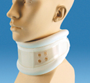 COLLARE CERVICALE ORTOPEDICO RIGIDO MISURA PICCOLA - Farmacia-flash.it