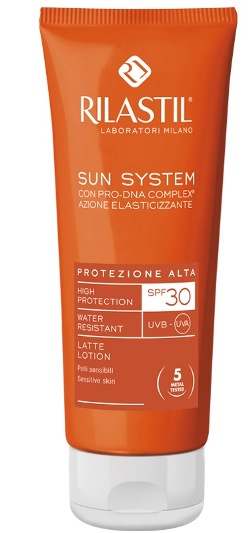 RILASTIL SUN SYSTEM PHOTO PROTECTION THERAPY SPF30 LATTE 100 ML - Farmacia-flash.it