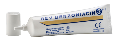 REV BENZONIACIN 3 CREMA 30 ML - Farmacia-flash.it